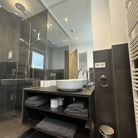 Ap 4 - Living Apartamento *